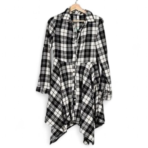 NEW w/ Tags- Black & White Plaid Flannel Dress | Size M (US 6) - Picture 1 of 12